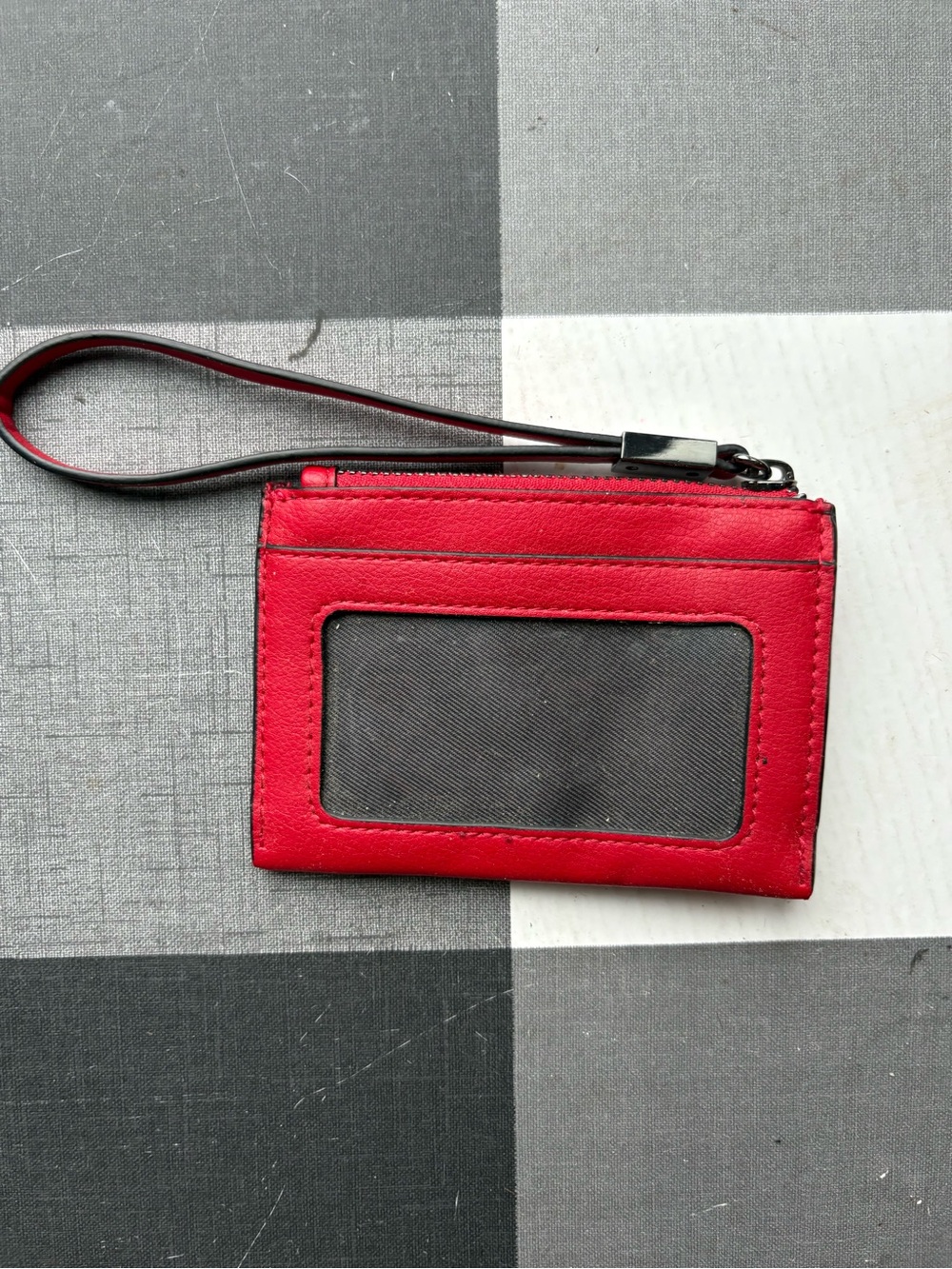 Simply Vera Wang Red Leather Wristlet Card Holder